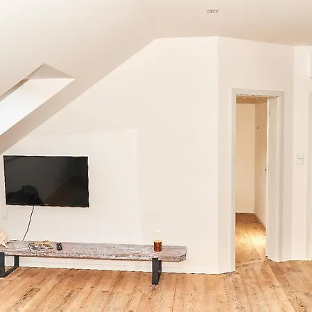 Newstalgie Apartment *
